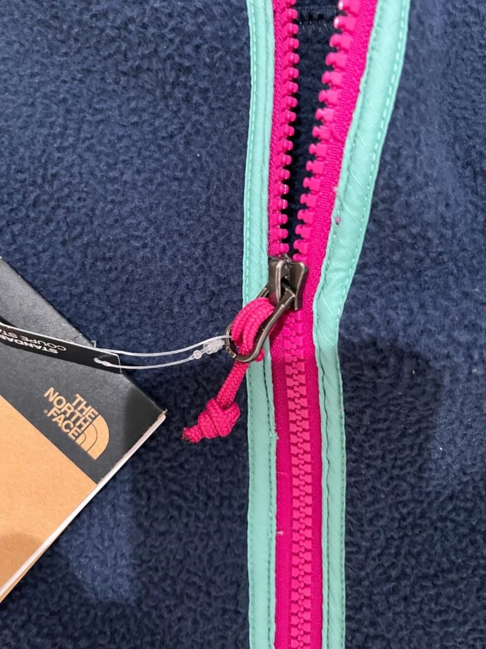 Color Block Fleece Vest - Picture 3 of 6
